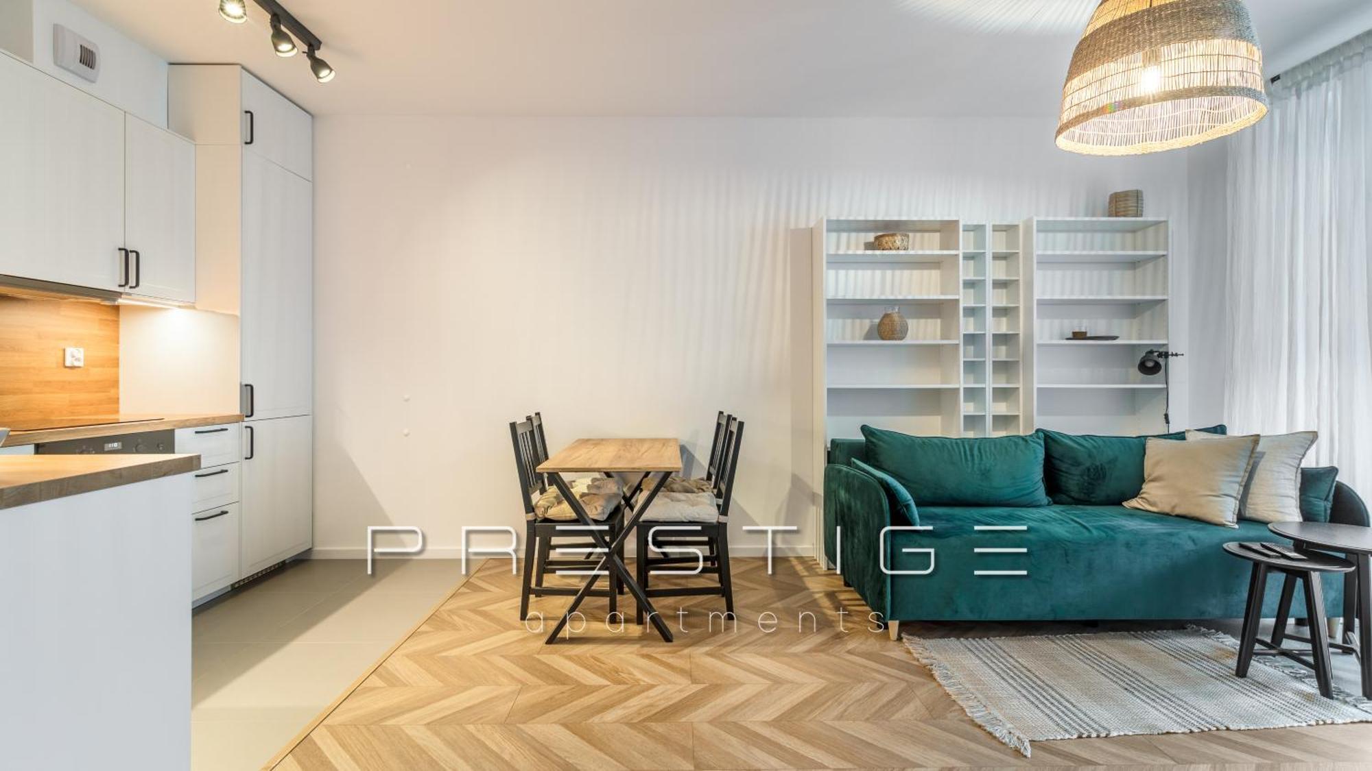 Prestige Modern Tower Apartment Gdynia